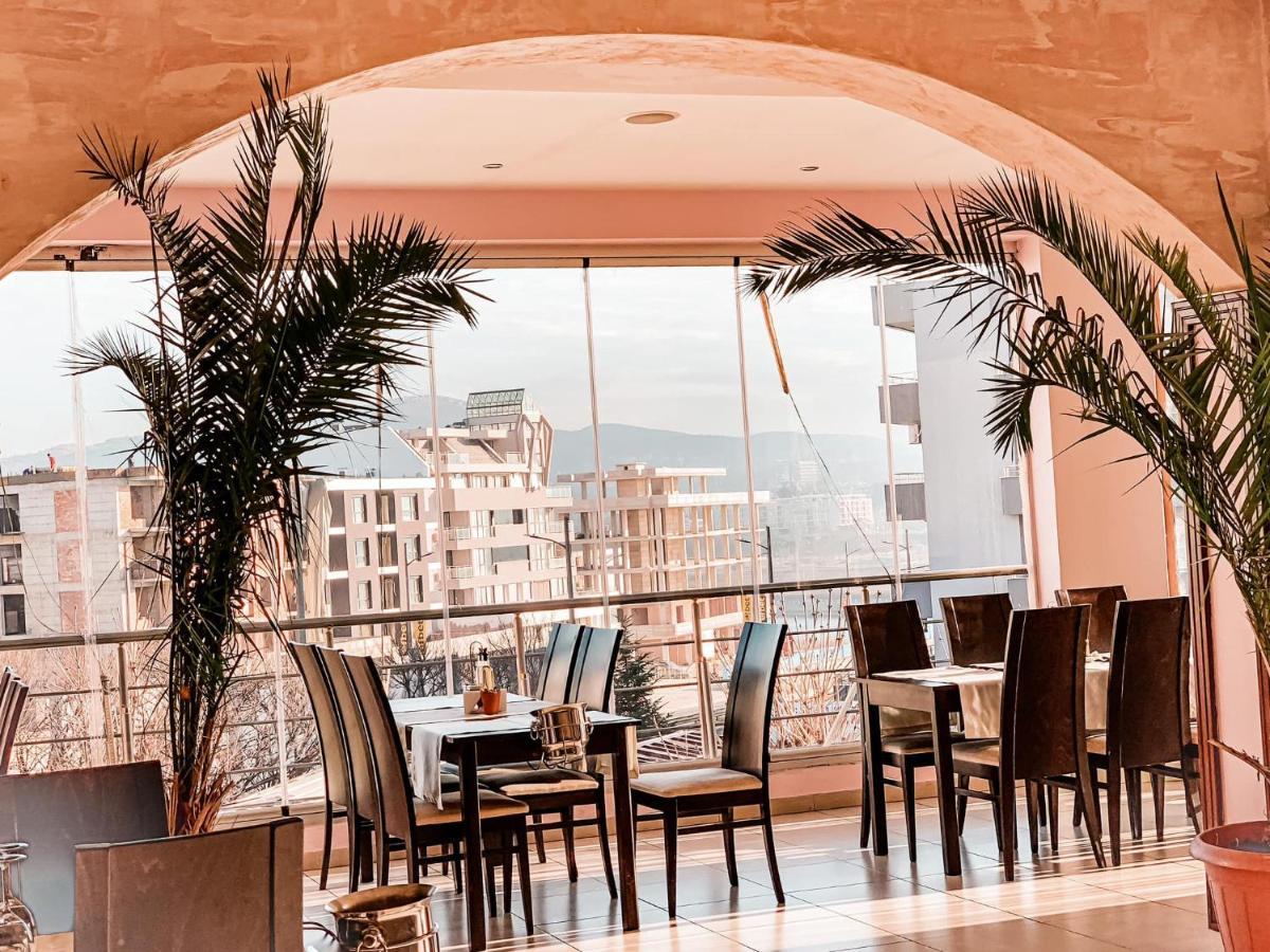 Meatsa Hotel Kardzsali Kültér fotó