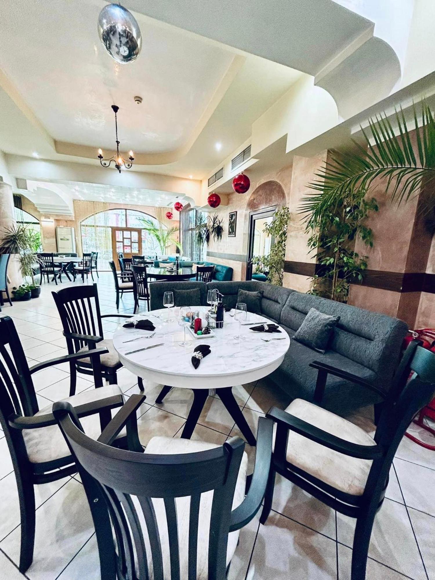 Meatsa Hotel Kardzsali Kültér fotó
