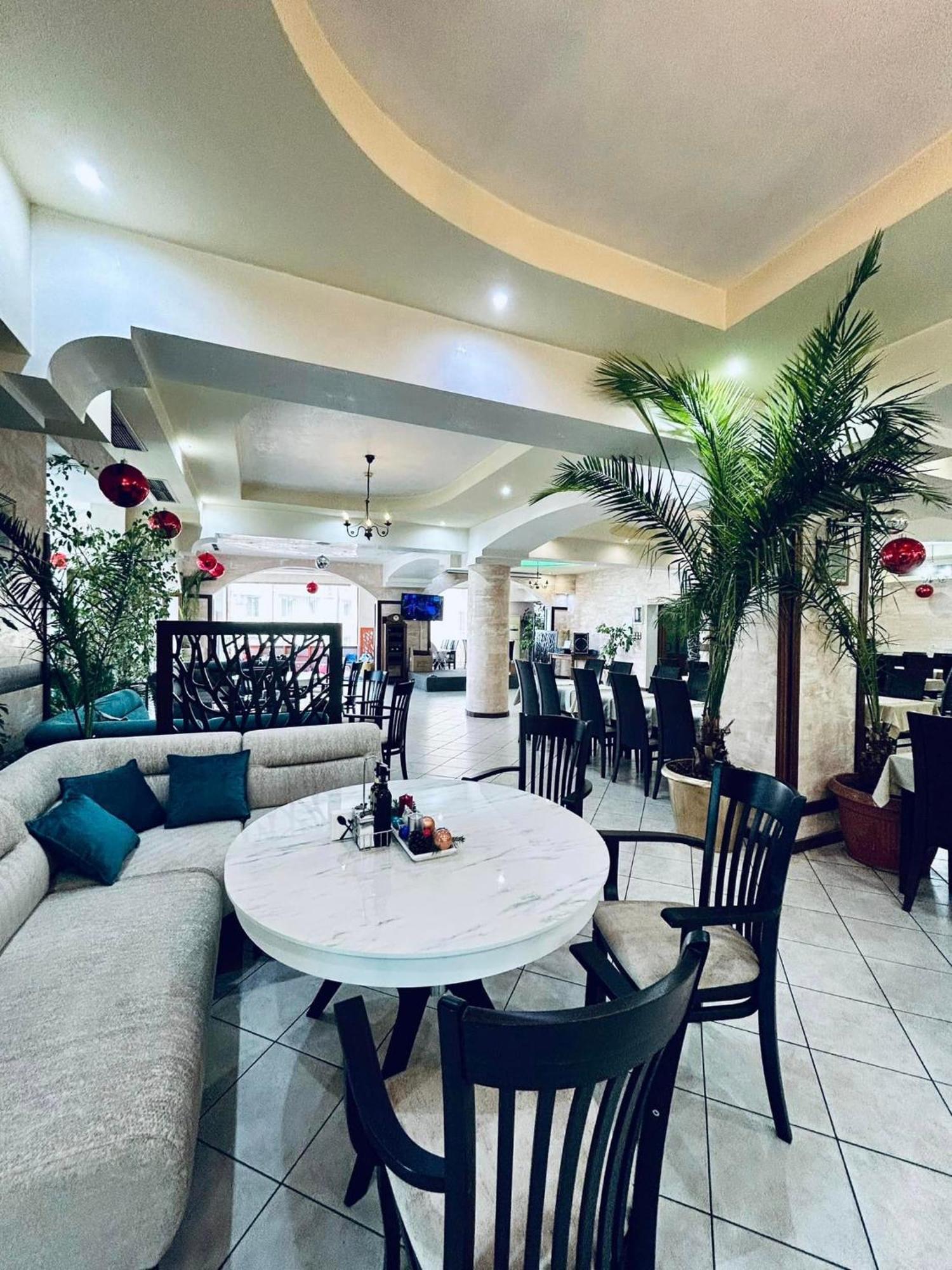 Meatsa Hotel Kardzsali Kültér fotó
