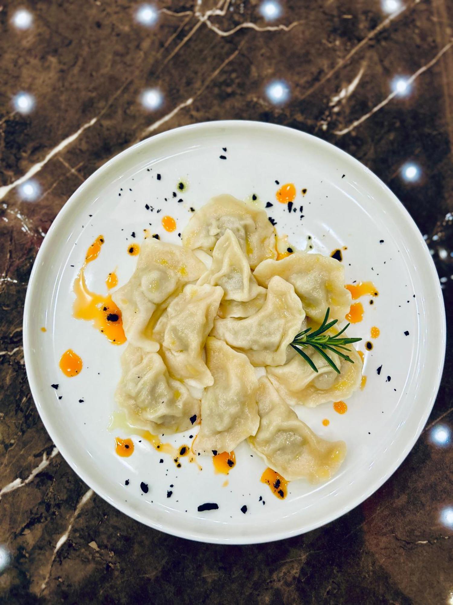 Meatsa Hotel Kardzsali Kültér fotó